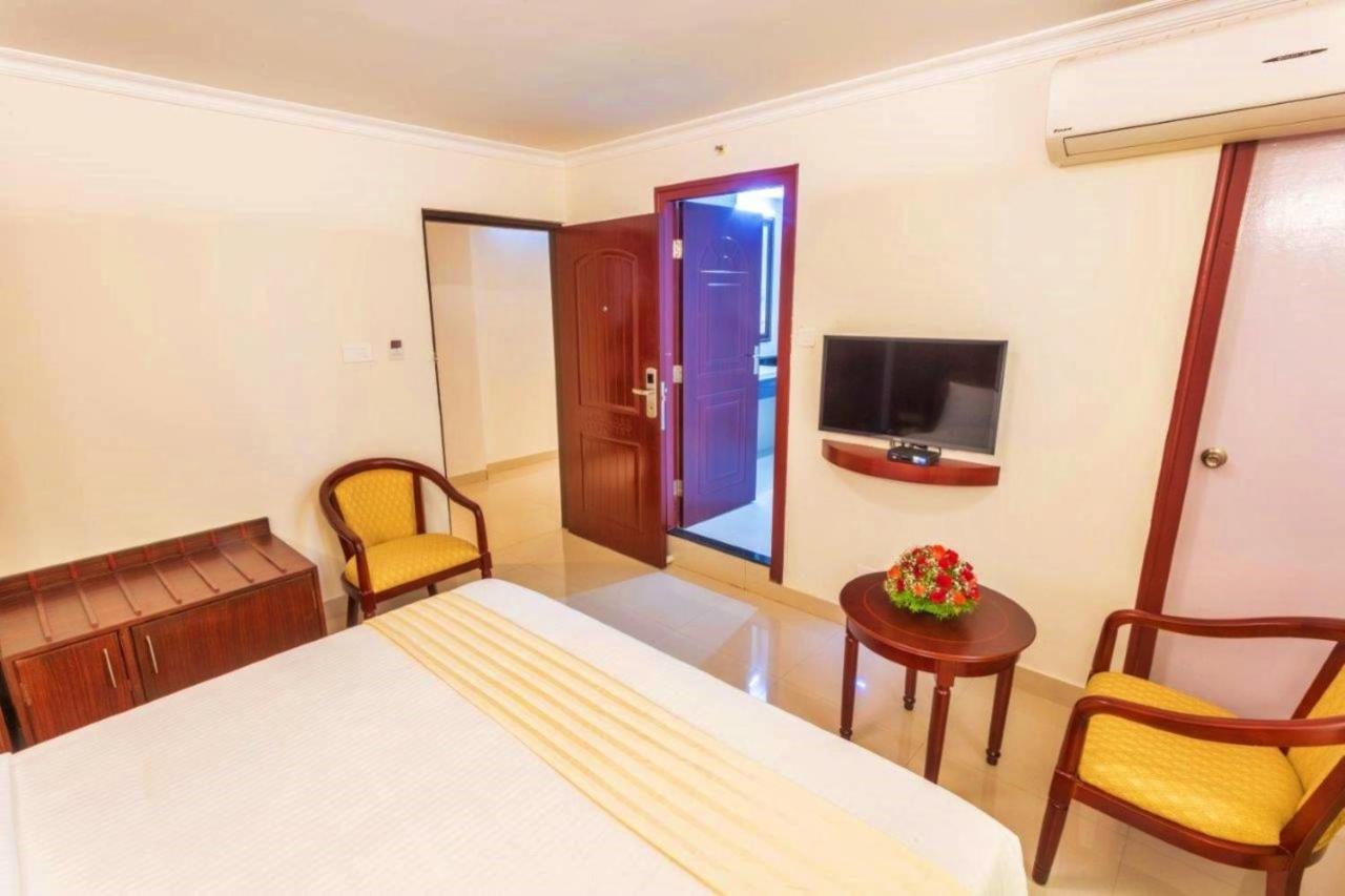 Genx Kr Inn Manyata Bangalore Exterior foto